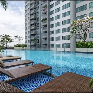  Apartment Zo Rivergate Center Free Pool